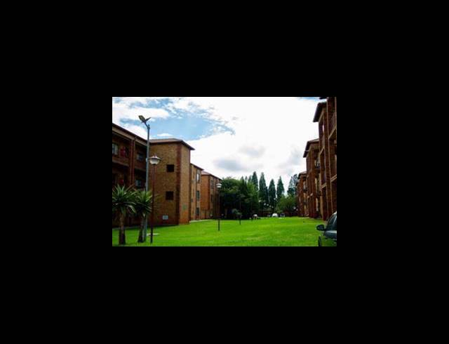 3 BEDROOM PROPERTY TO RENT IN GROBLERPARK EXT
